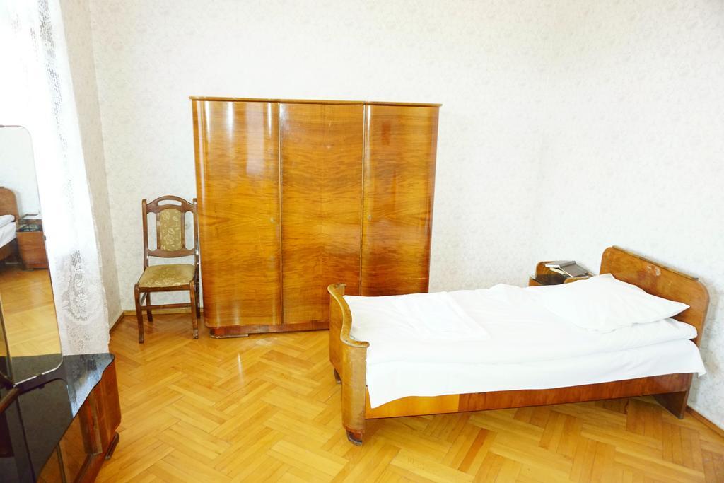Guesthouse Zedafoni Zestafoni Dış mekan fotoğraf