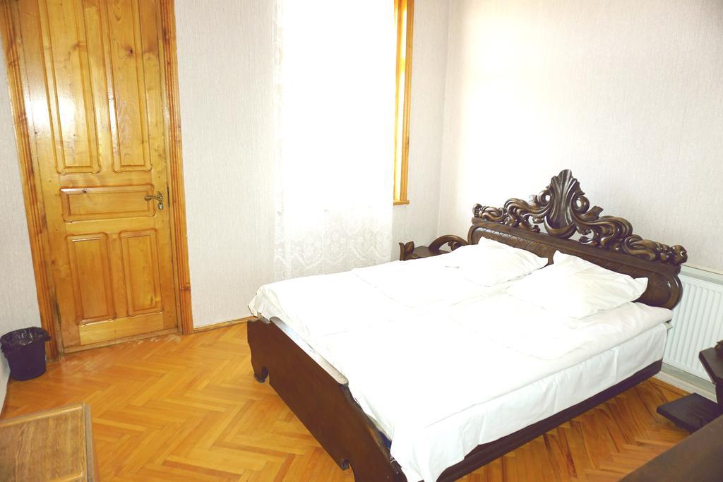 Guesthouse Zedafoni Zestafoni Dış mekan fotoğraf