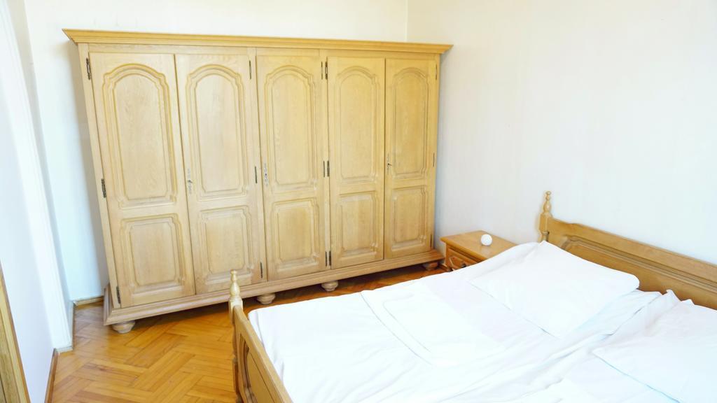 Guesthouse Zedafoni Zestafoni Dış mekan fotoğraf