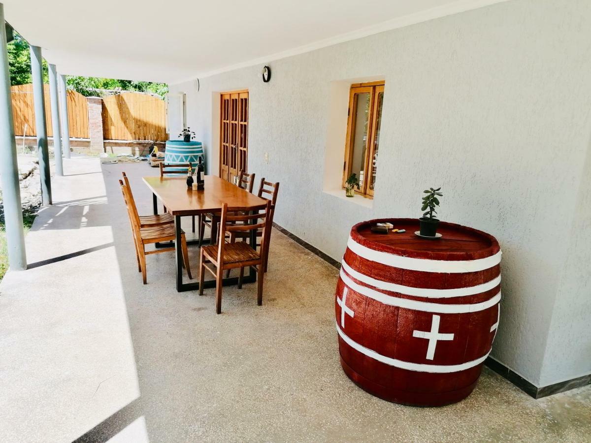 Guesthouse Zedafoni Zestafoni Dış mekan fotoğraf