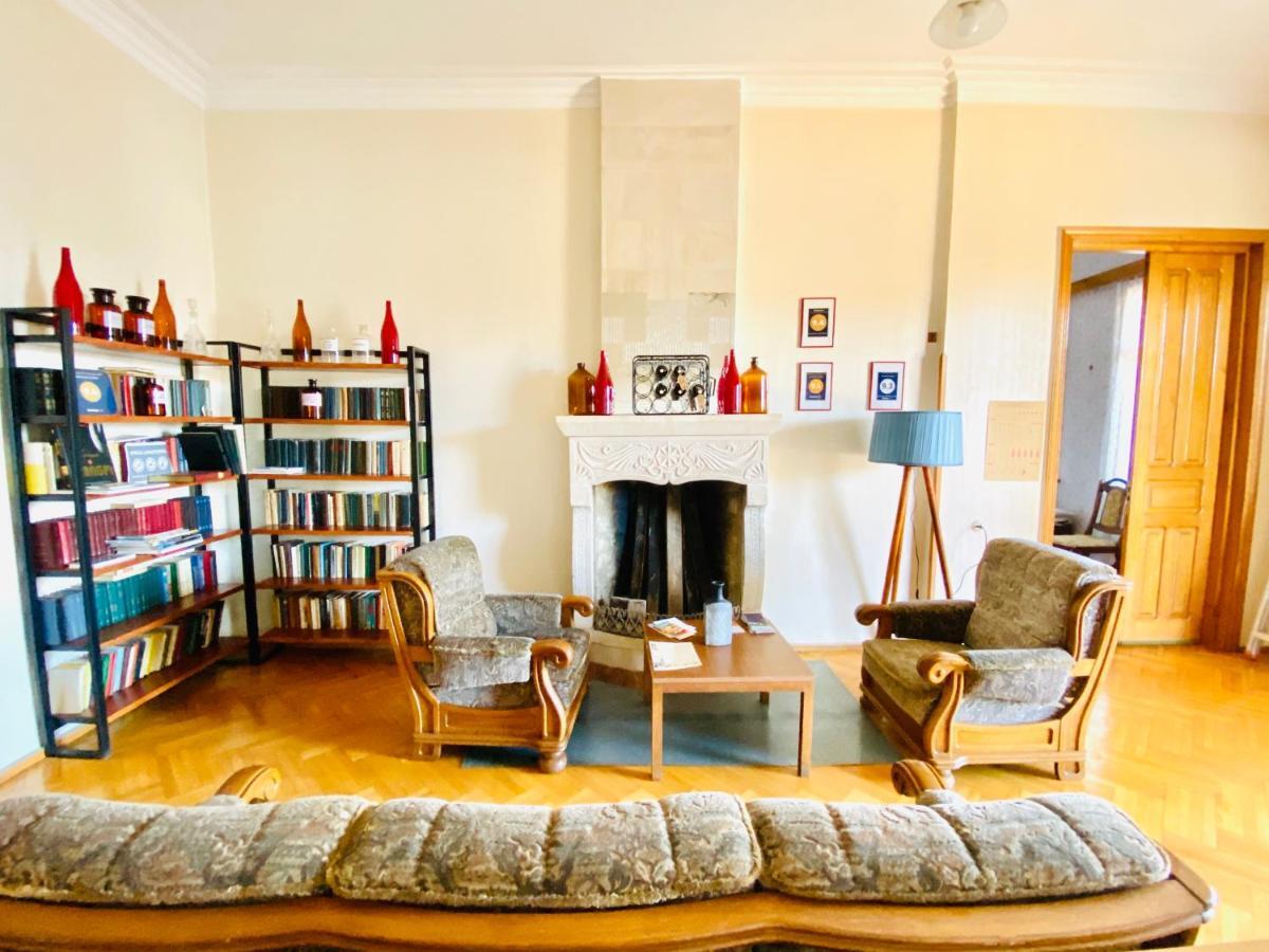Guesthouse Zedafoni Zestafoni Dış mekan fotoğraf